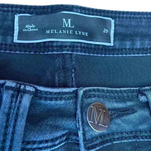 Mélanie Lyne, Designer Flared Leg Black Jeans Sophisticated Fit, Size 29 - Picture 3 of 9